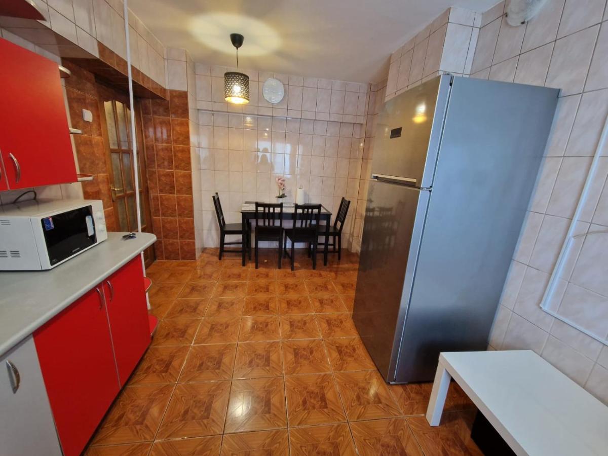 Apartment Piata Muncii With A View Bucarest Exterior foto